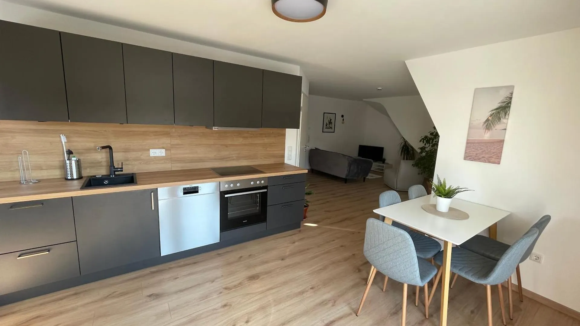 Bk Wohnen - Apartment Zuganbindung Muc-Augs-Ing Obergriesbach